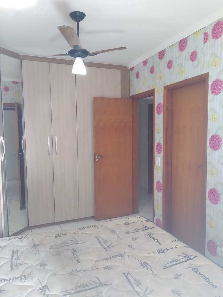 Apartamento em Praia Grande, no bairro Ocian