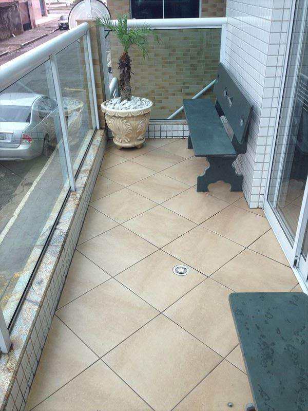 Apartamento em Praia Grande, no bairro Ocian