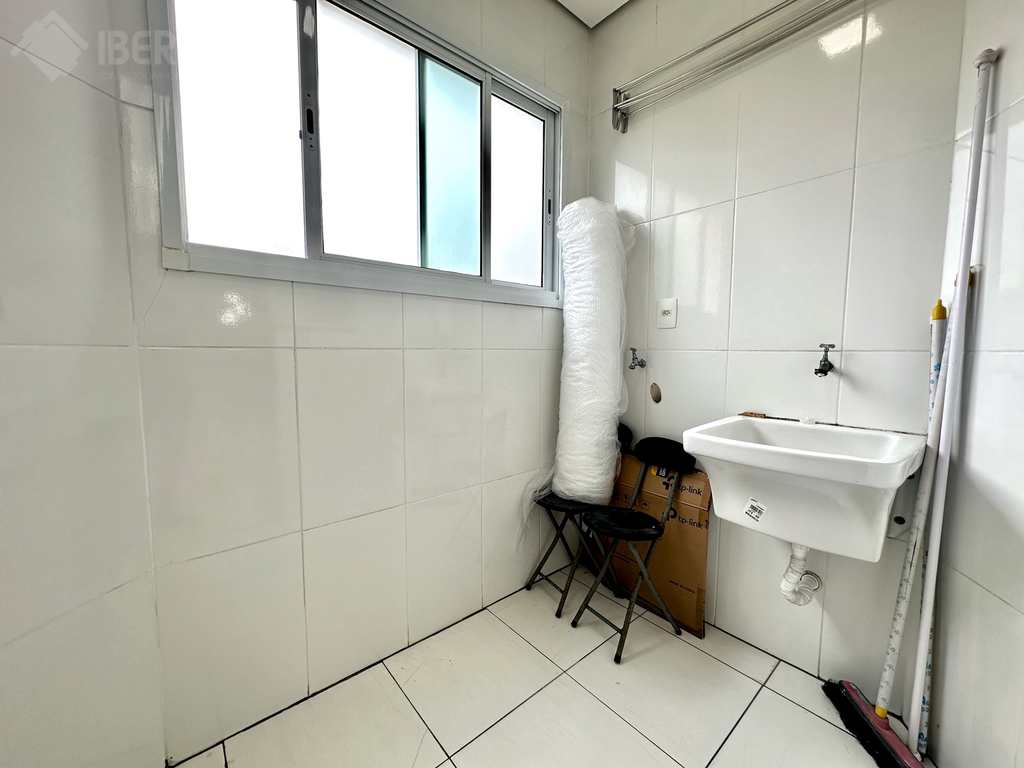 Apartamento em Praia Grande, no bairro Ocian