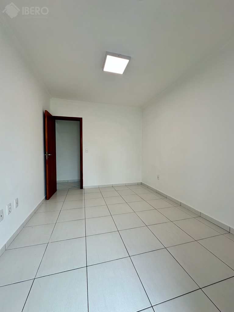 Apartamento em Praia Grande, no bairro Ocian