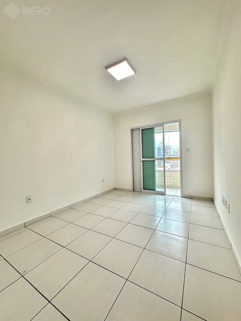 Apartamento em Praia Grande, no bairro Ocian