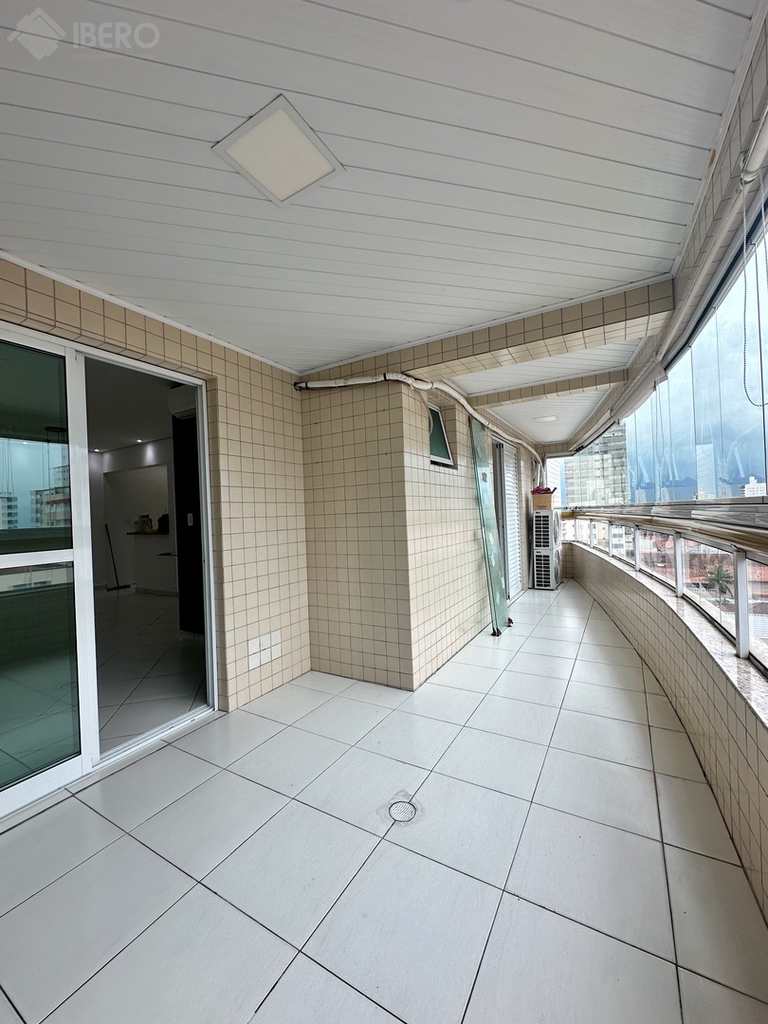 Apartamento em Praia Grande, no bairro Ocian