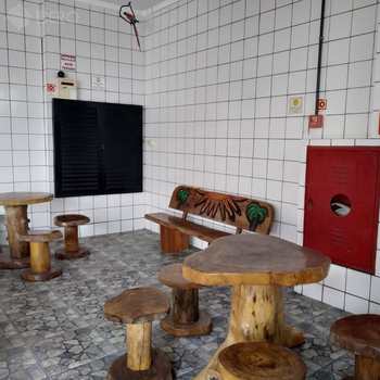 Apartamento em Praia Grande, bairro Ocian