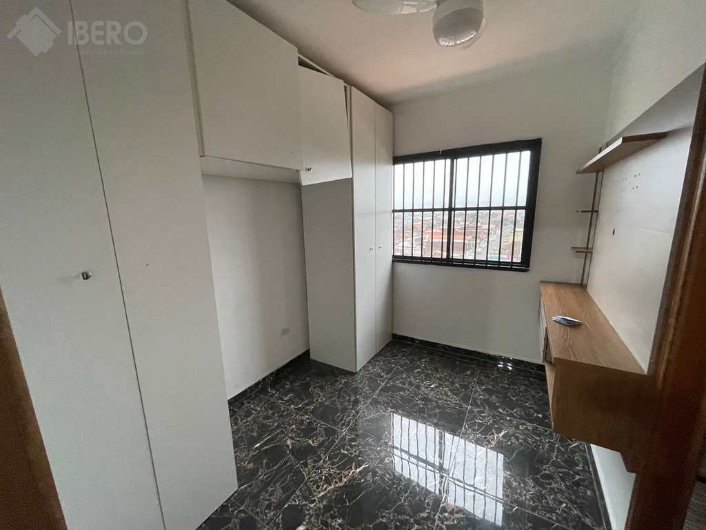 Apartamento em Praia Grande, no bairro Ocian