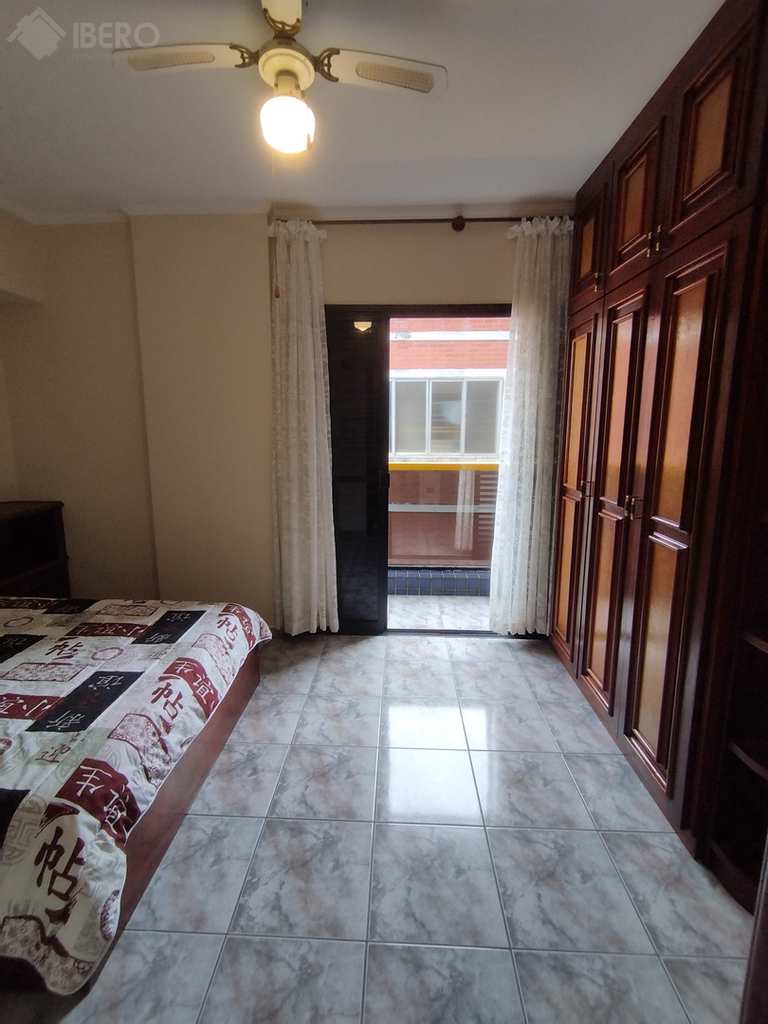 Apartamento em Praia Grande, no bairro Tupi