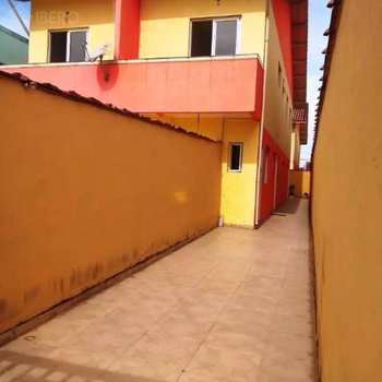 Casa em Praia Grande, bairro Tude Bastos