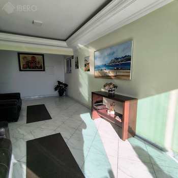 Apartamento em Praia Grande, bairro Balneário Maracanã