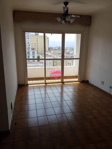 Apartamento, código 627 em São Vicente, bairro Centro