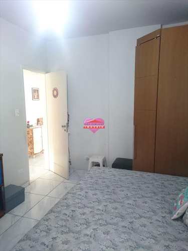 Apartamento, código 62 em São Vicente, bairro Centro