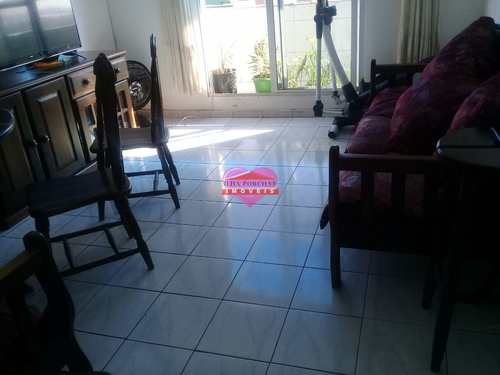 Apartamento, código 649 em São Vicente, bairro Centro