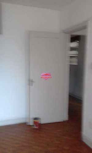 Apartamento, código 755 em São Vicente, bairro Centro