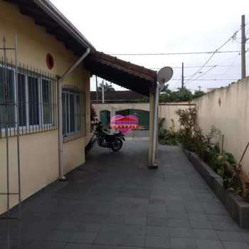 Casa em Praia Grande, bairro Tupi
