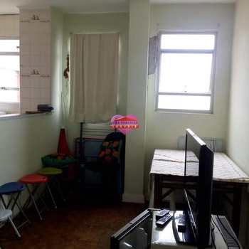 Apartamento em São Vicente, bairro Centro