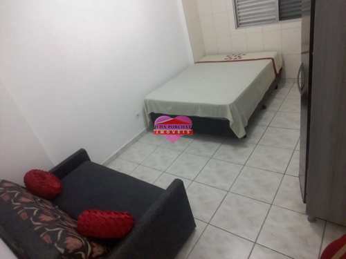 Apartamento, código 1204 em São Vicente, bairro Centro