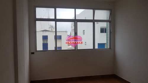 Apartamento, código 1230 em São Vicente, bairro Centro