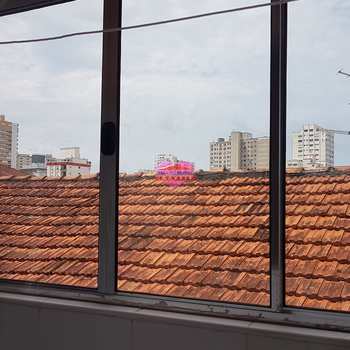 Apartamento em São Vicente, bairro Vila Valença