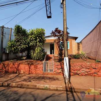 Casa em Cravinhos, bairro Vila Cláudia