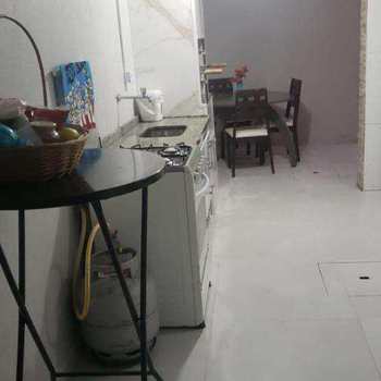 Casa em Bertioga, bairro Indaiá
