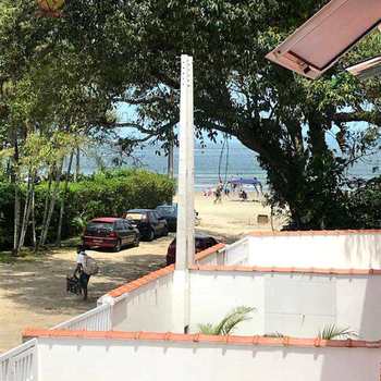 Casa em Bertioga, bairro Indaiá