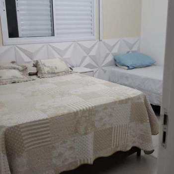 Casa em Bertioga, bairro Indaiá