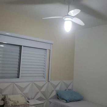 Casa em Bertioga, bairro Indaiá