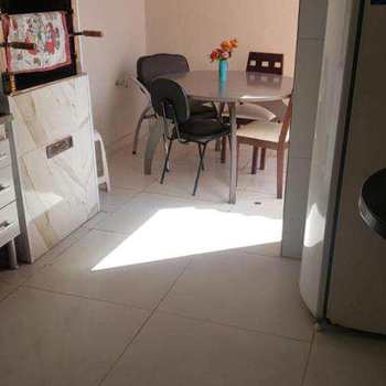 Casa em Bertioga, bairro Indaiá