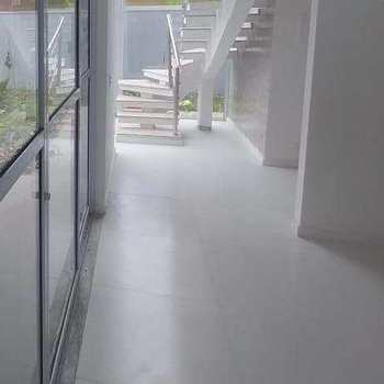 Casa em Bertioga, bairro Riviera