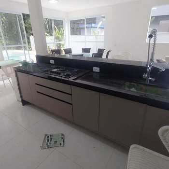 Casa em Bertioga, bairro Riviera