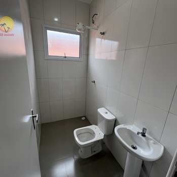 Casa em Bertioga, bairro Centro