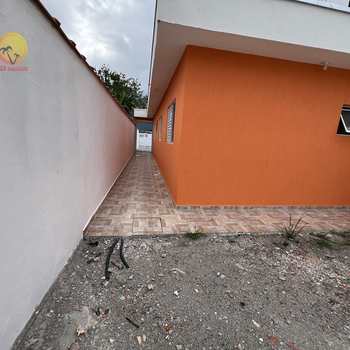 Casa em Bertioga, bairro Centro