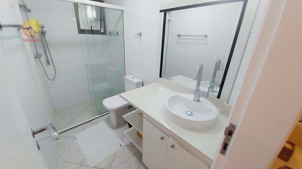 Apartamento em Bertioga, no bairro Riviera