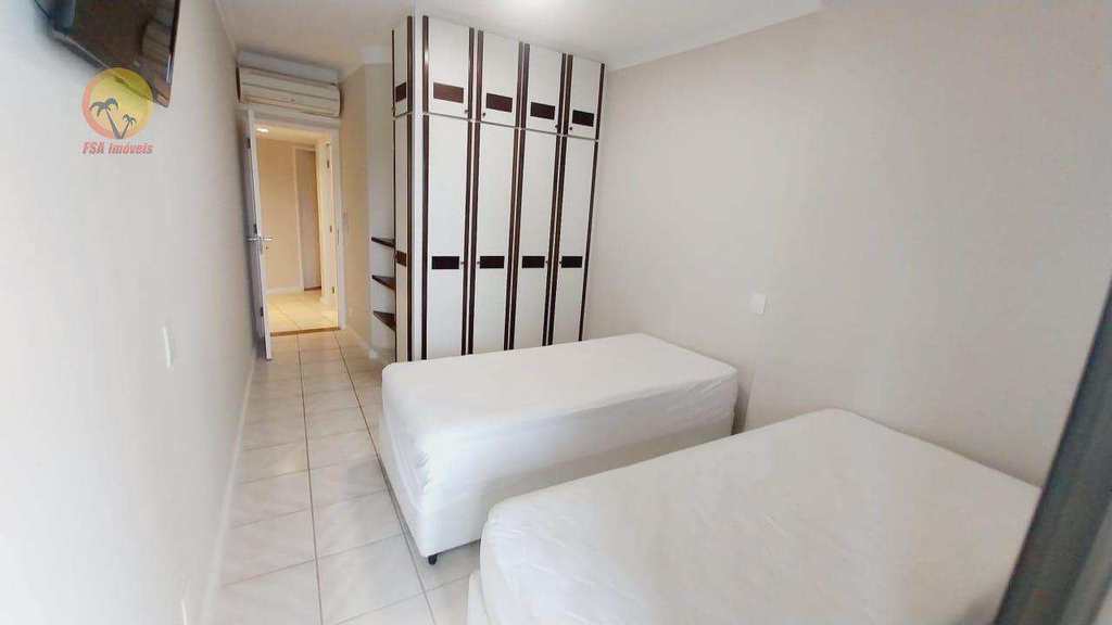 Apartamento em Bertioga, no bairro Riviera