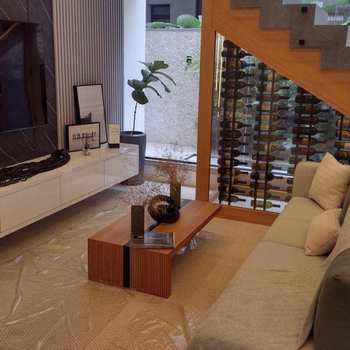 Casa em Bertioga, bairro Riviera
