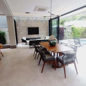 Casa em Bertioga, bairro Riviera