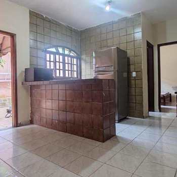 Casa em Bertioga, bairro Indaiá