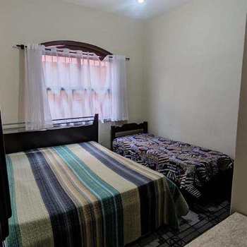 Casa em Bertioga, bairro Indaiá