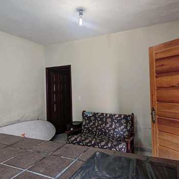 Casa em Bertioga, bairro Indaiá