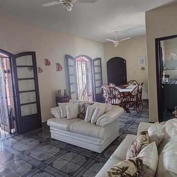 Casa em Bertioga, bairro Indaiá
