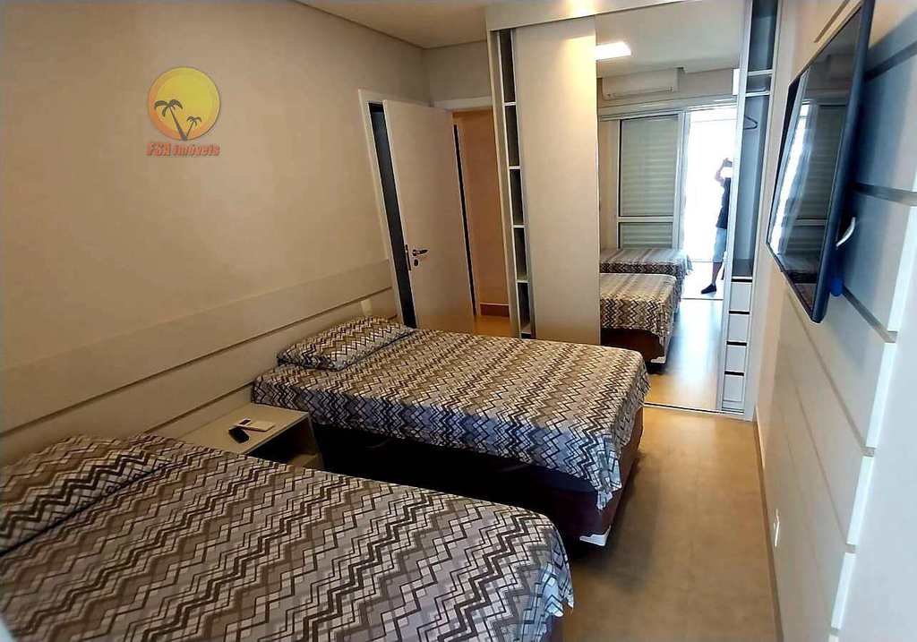Apartamento em Bertioga, no bairro Riviera