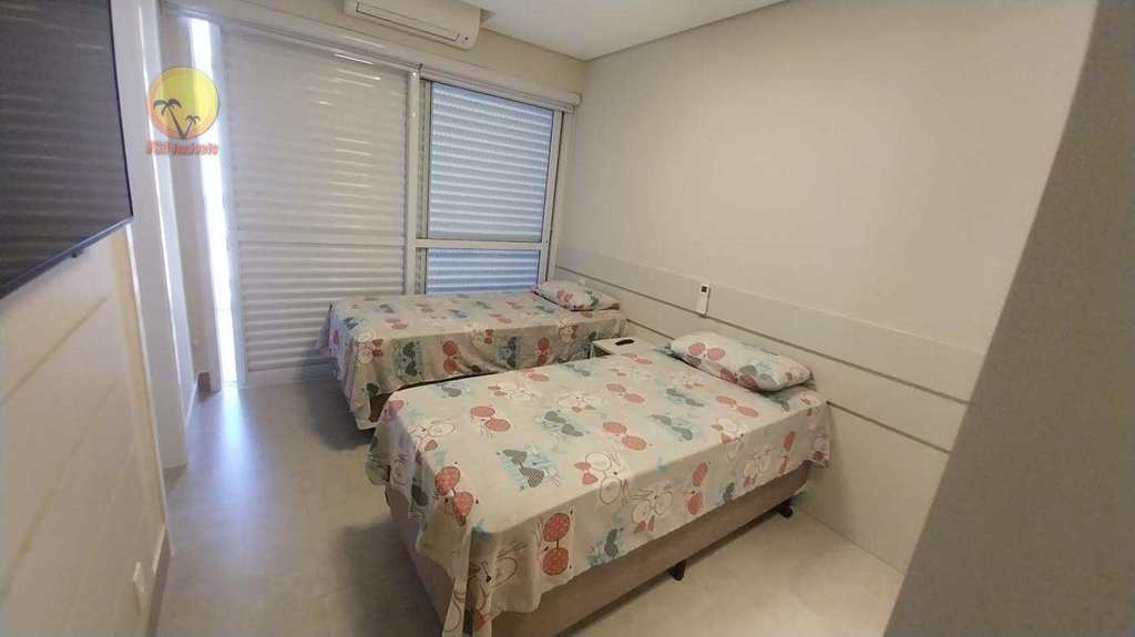 Apartamento em Bertioga, no bairro Riviera