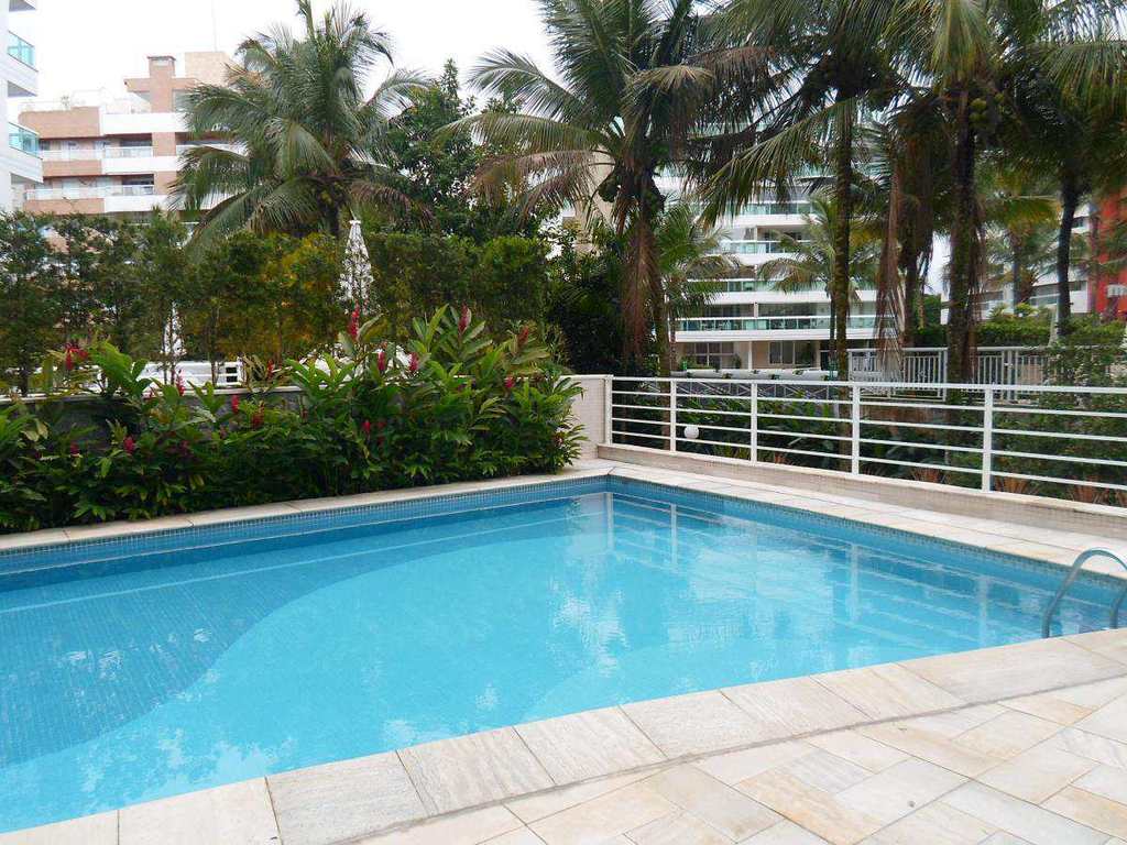 Apartamento em Bertioga, no bairro Riviera
