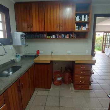 Casa de Vila em Bertioga, bairro Indaiá