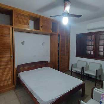 Casa de Vila em Bertioga, bairro Indaiá