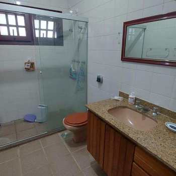 Casa de Vila em Bertioga, bairro Indaiá