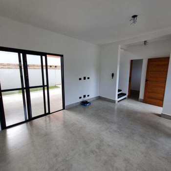 Casa em Bertioga, bairro Indaiá