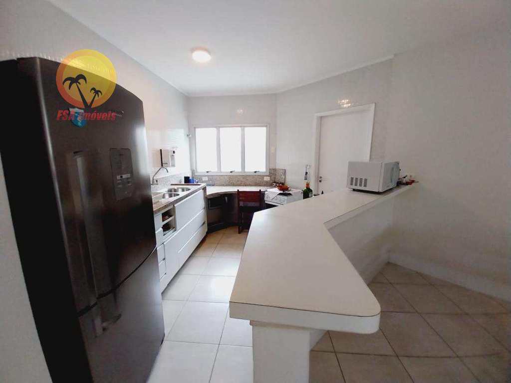 Apartamento em Bertioga, no bairro Riviera