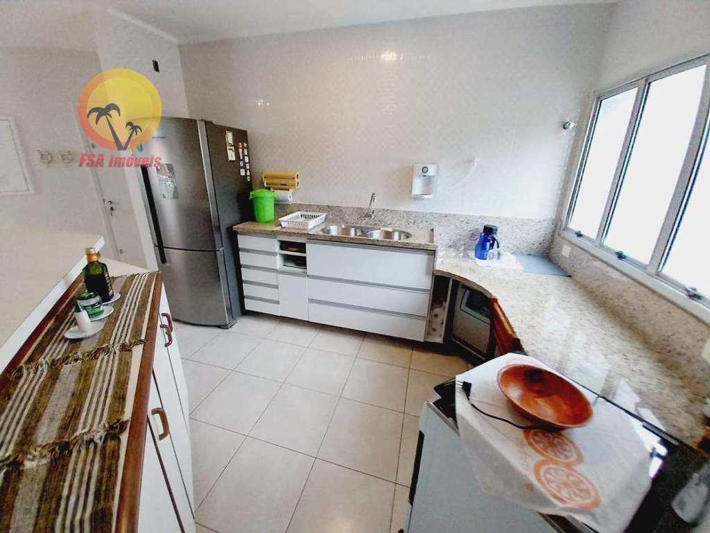 Apartamento em Bertioga, no bairro Riviera