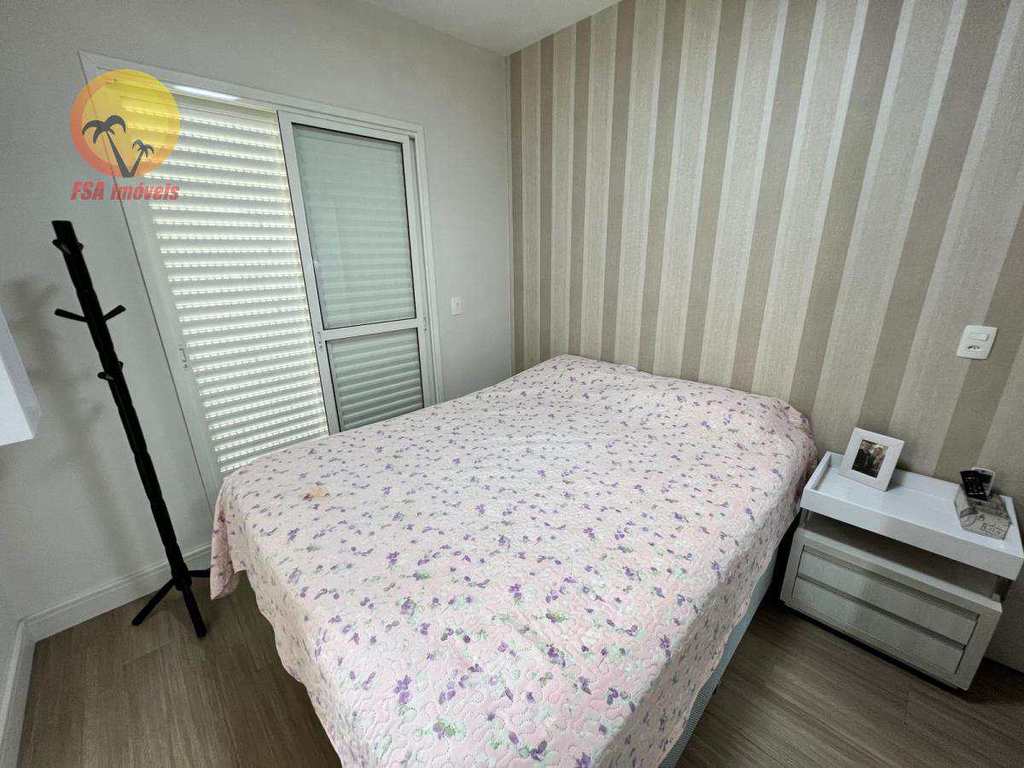 Apartamento em Bertioga, no bairro Centro