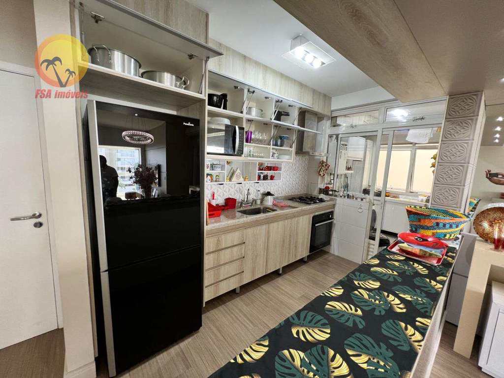 Apartamento em Bertioga, no bairro Centro