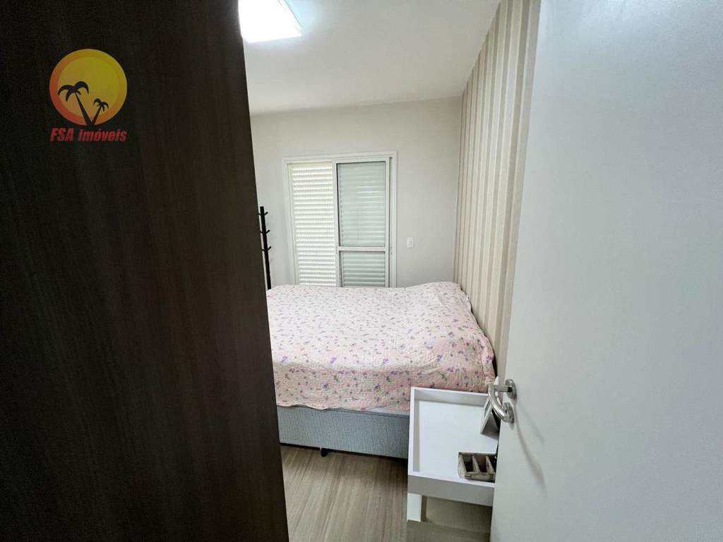 Apartamento em Bertioga, no bairro Centro